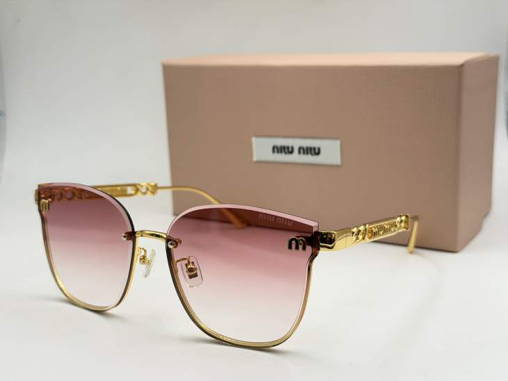 Picture of Miu Miu Sunglasses _SKUfw80879612fw